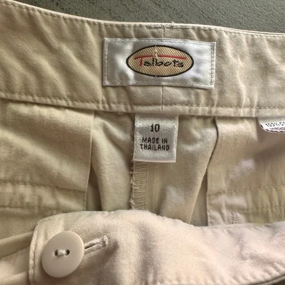 Talbots Beige Pleated Front Shorts - Picture 2 of 3